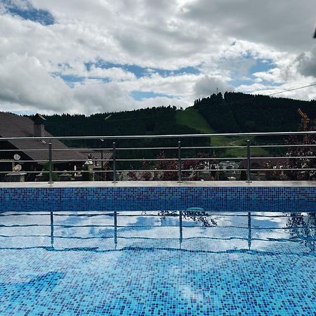 Viking Hotel Bukovel Ngoại thất bức ảnh
