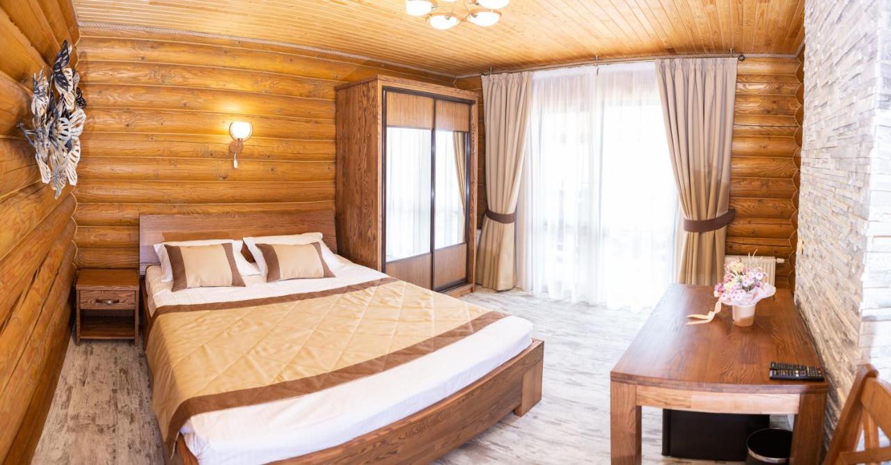 Viking Hotel Bukovel Ngoại thất bức ảnh