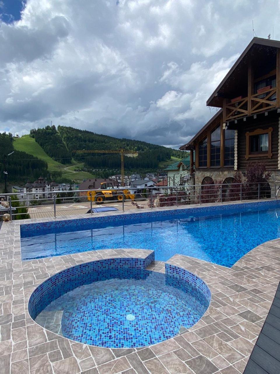 Viking Hotel Bukovel Ngoại thất bức ảnh